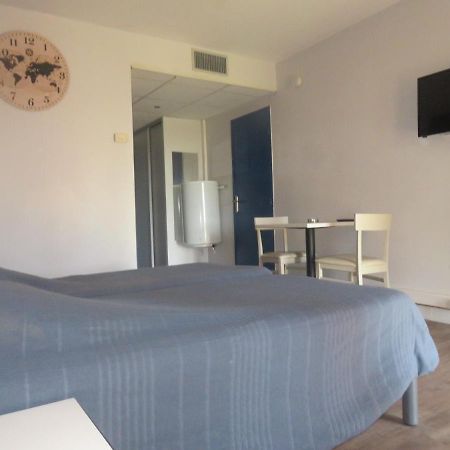 Appartement Village 9 En Residence De Vacances En Camargue Арл Екстериор снимка