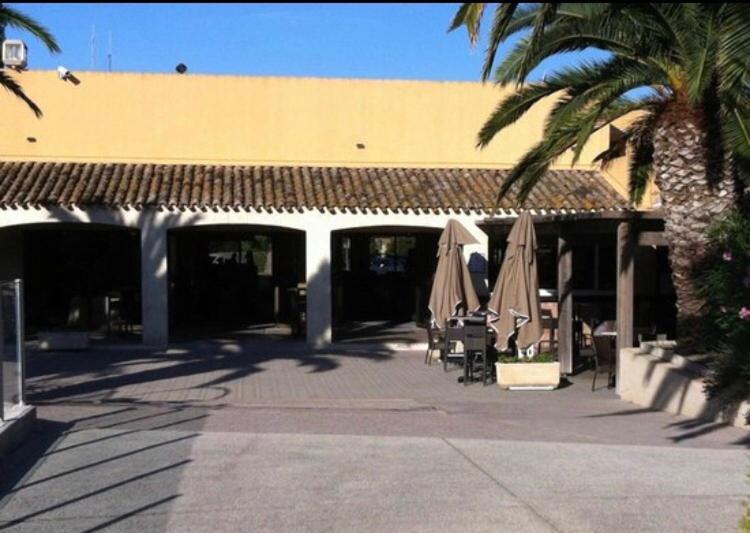 Appartement Village 9 En Residence De Vacances En Camargue Арл Екстериор снимка
